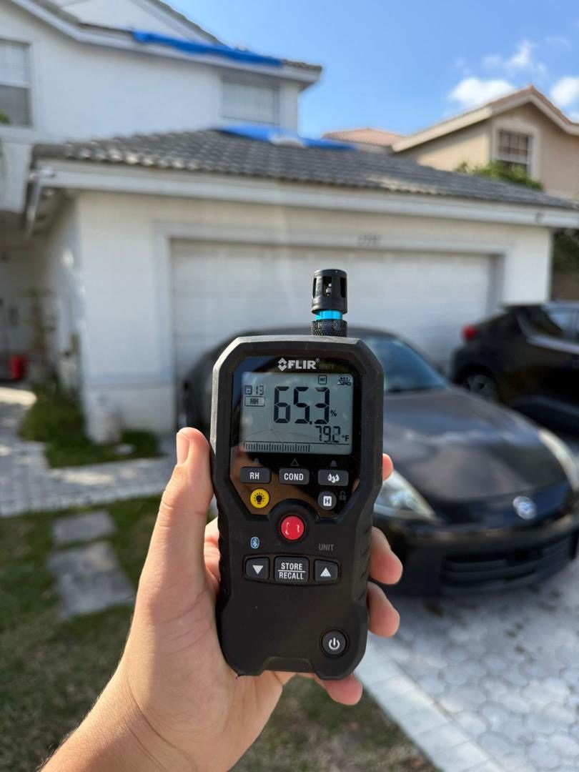 On-site moisture assessment with FLIR meter